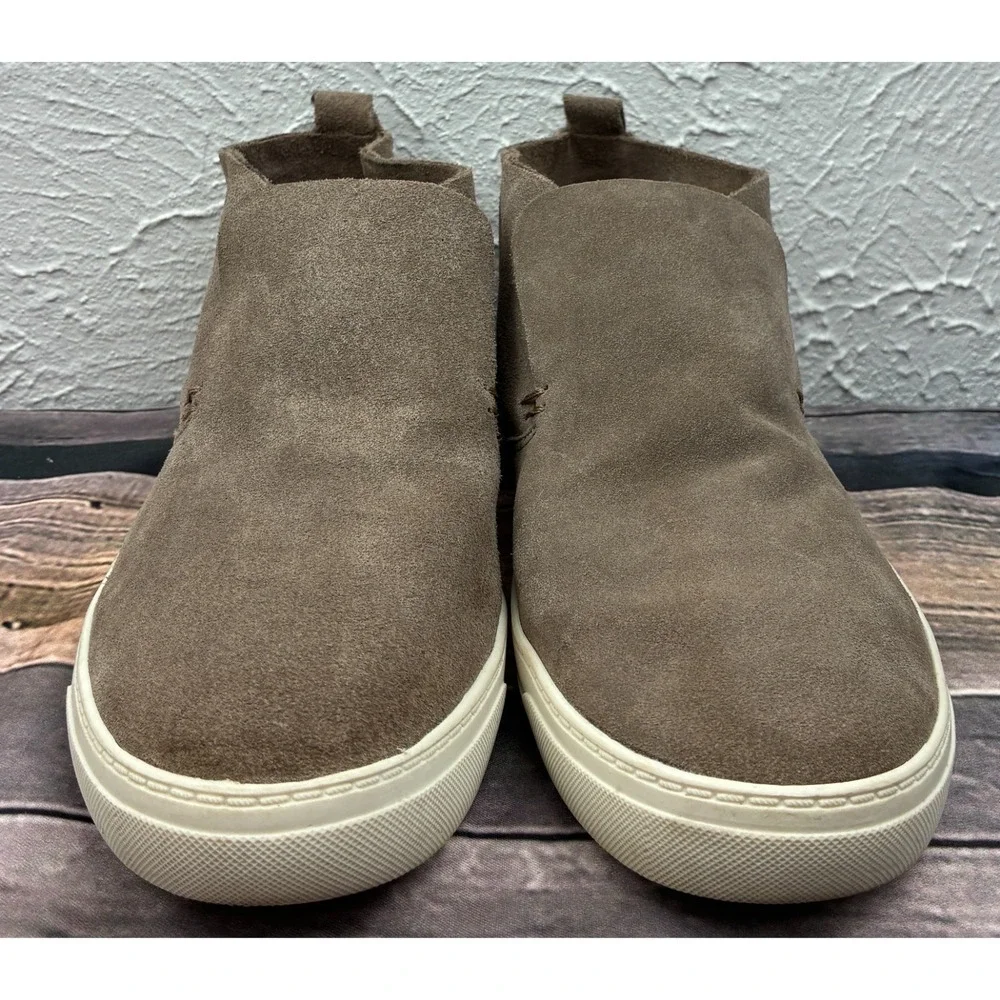 DV by Dolce Vita Slip On Ankle Sneakers Womens 9.5 Taupe Suede Platform Shoes